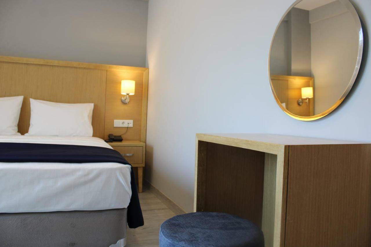 Liberi Hotel Taksim Istanbul Exterior photo